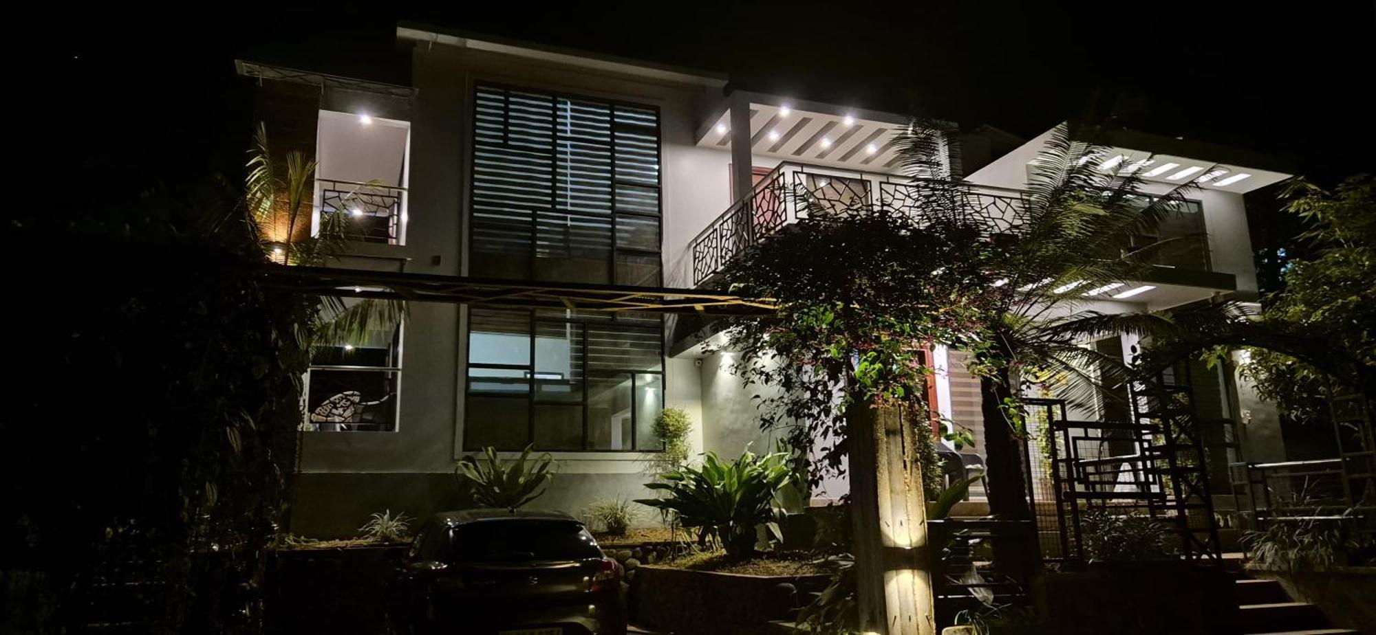 Orchid Villa Pinangode Bagian luar foto