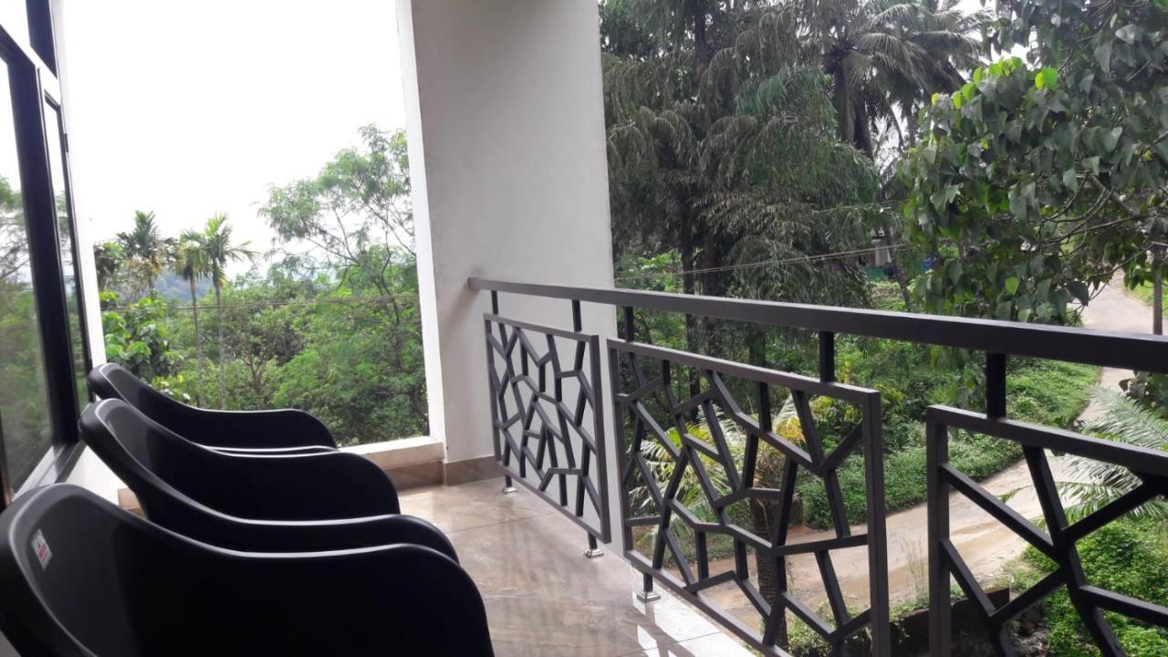 Orchid Villa Pinangode Bagian luar foto